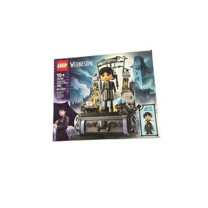 LEGO 76780 WEDNESDAY Addams Figure 702 pcs NEW Sealed